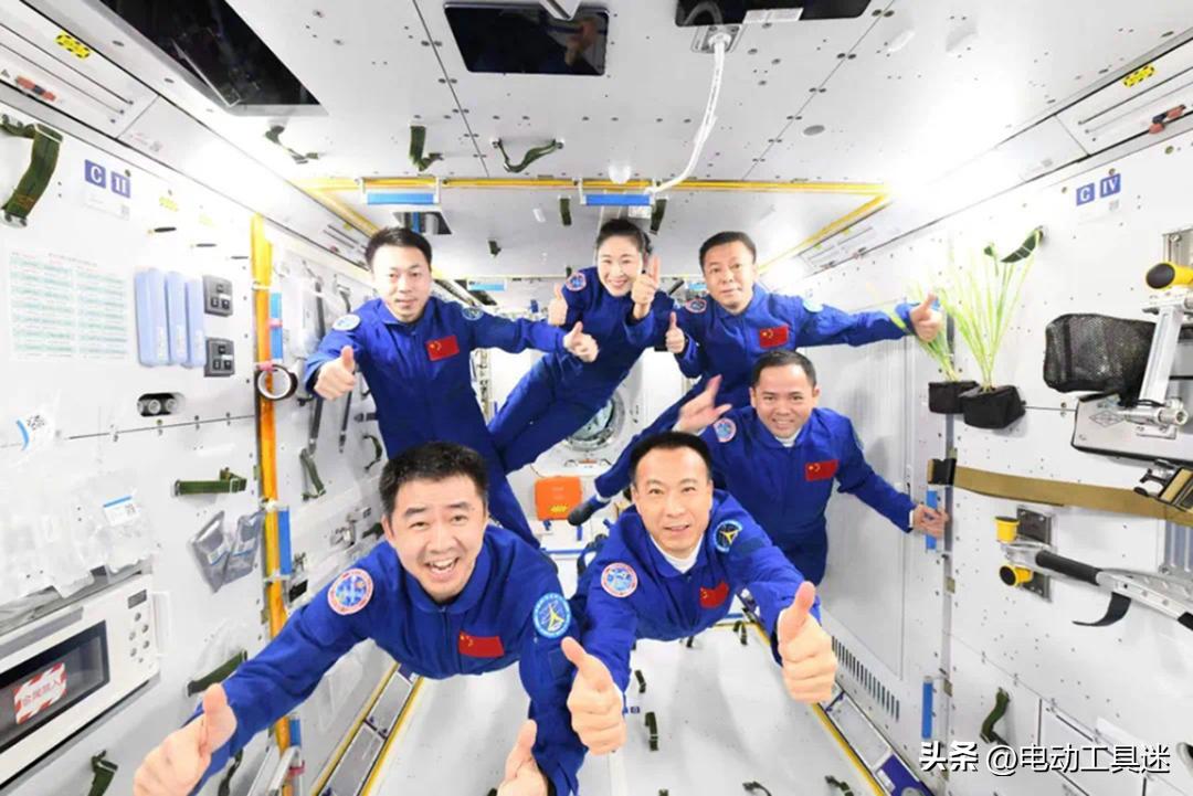 宇航员太空停留时间，探索无垠宇宙的勇敢之旅