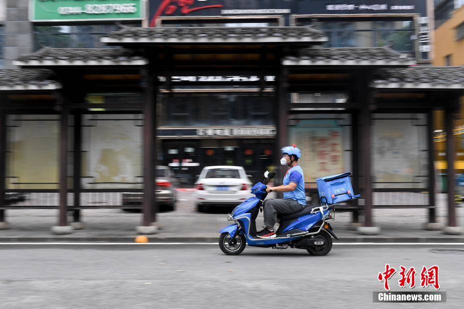 善待外卖小哥，湖南吉首市委书记的呼吁与我们共同的责任