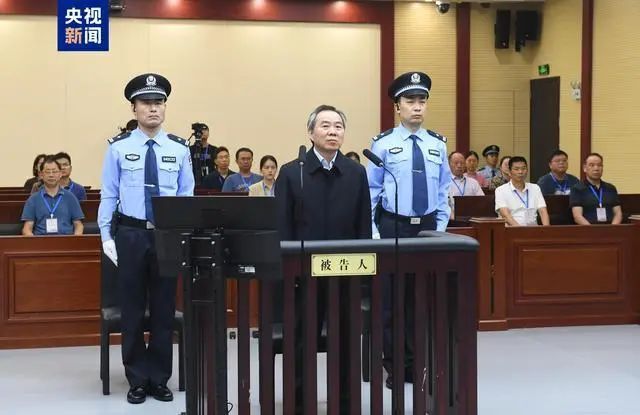 湖北高院原副院长周佳念被开除公职，正义不会迟到